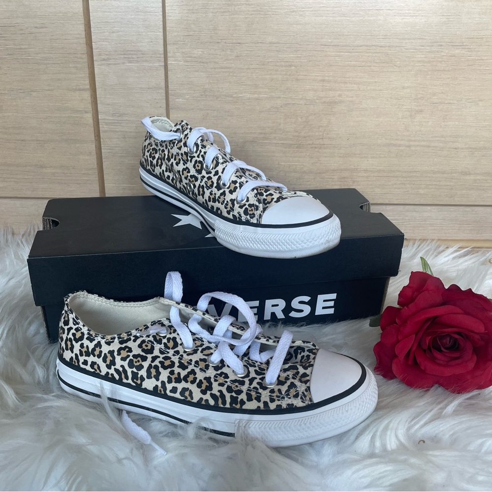Converse Chuck Taylor All Star Animal Print Low-Top Sneaker - White Loepard